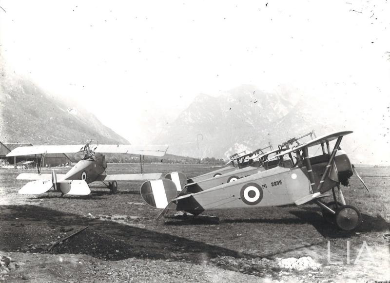 Schieramento di Nieuport-Macchi Ni 11.000